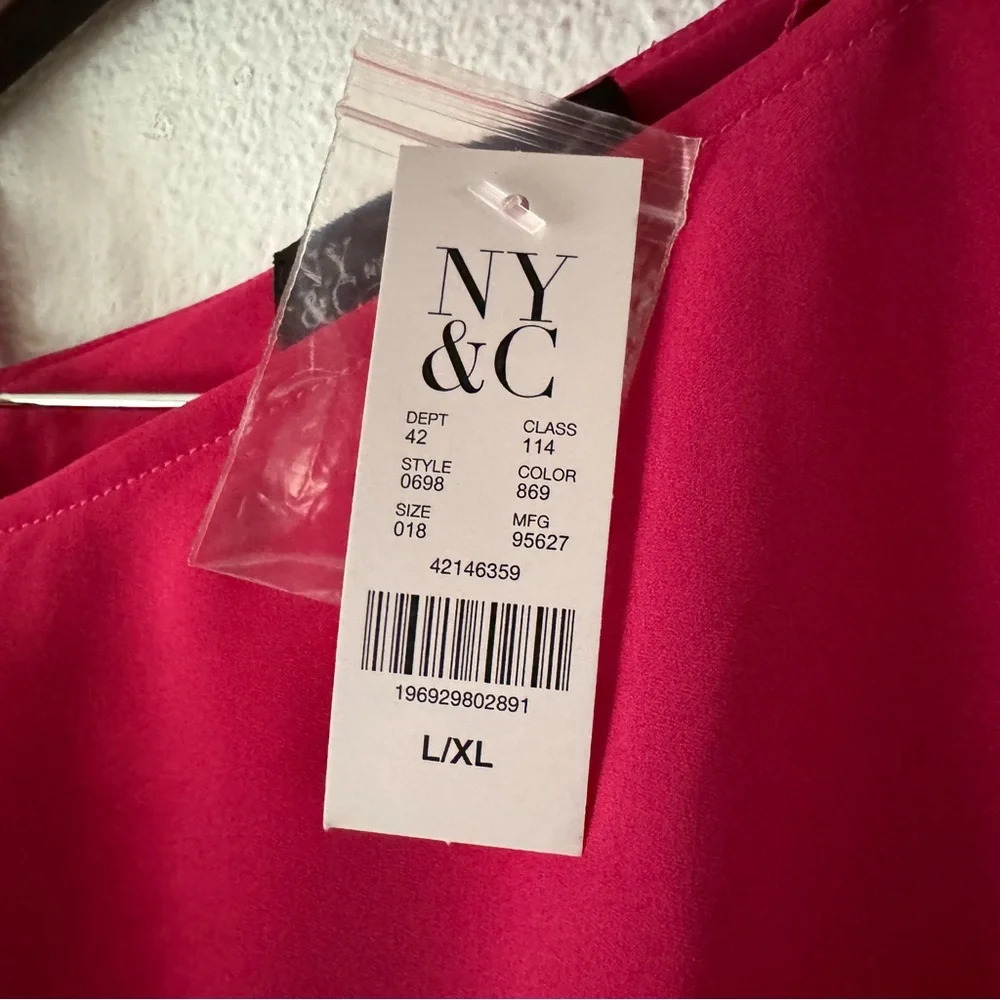 New York Company Cold Shoulder Fuchsia Top Blouse NEW L/XL Trendy Feminine - Picture 11 of 15